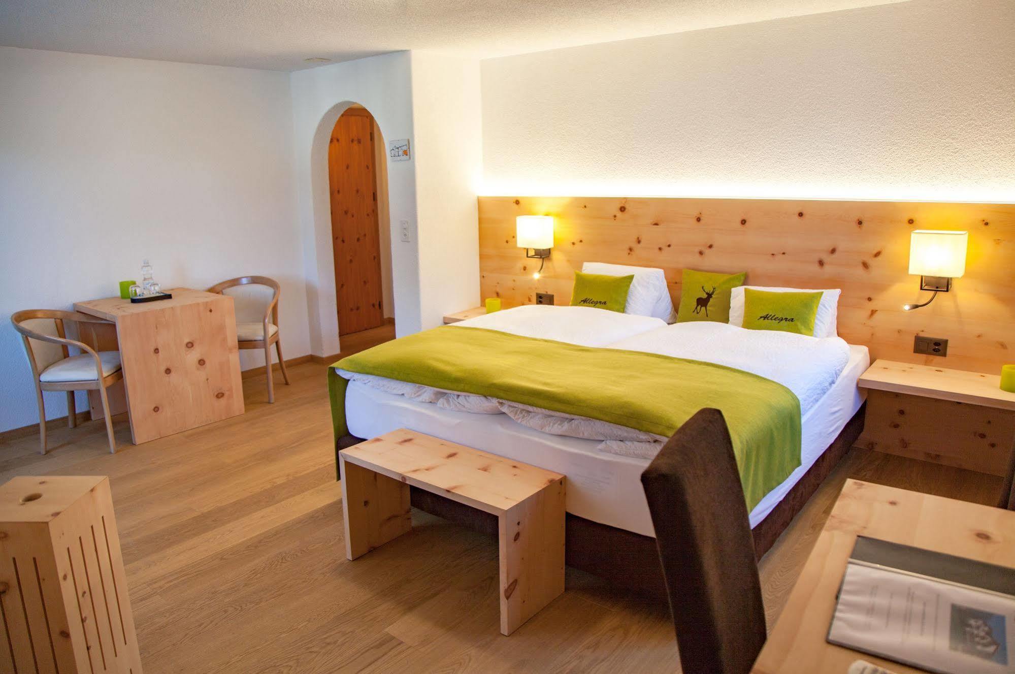 Wellnesshotel Liun B&B Мюстаир Экстерьер фото